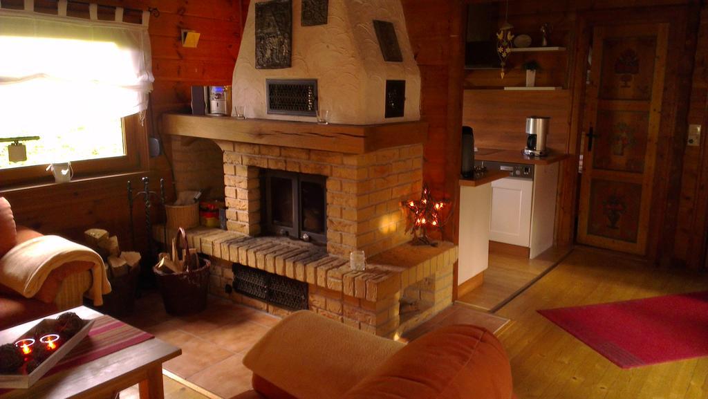 Blockhaus Ferienzauber Villa Bromskirchen Exteriör bild